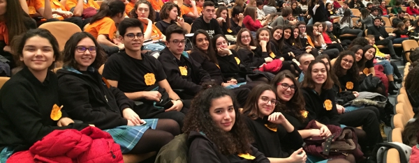 9 Eylül Üniversitesi'nde gerçekleştirilen dünyayı turuncuya boya "orange the world" paneline katıldık.